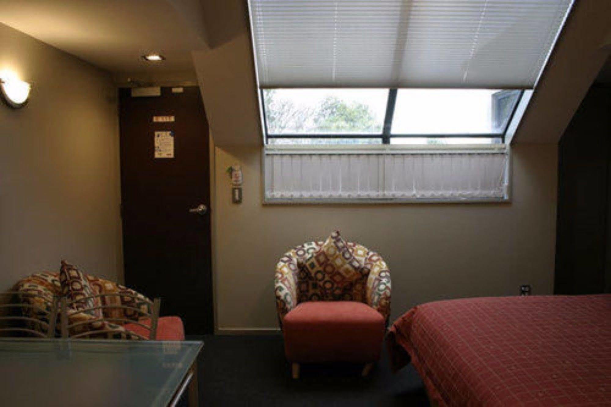 Athena Motel Christchurch Exterior photo